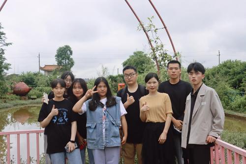 图片2 图片2