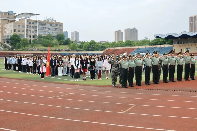 图片1 图片1