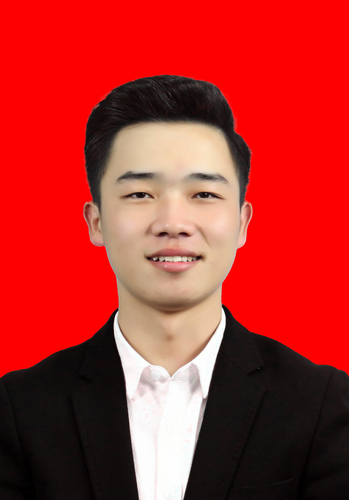 赵佳成寸照（红底）