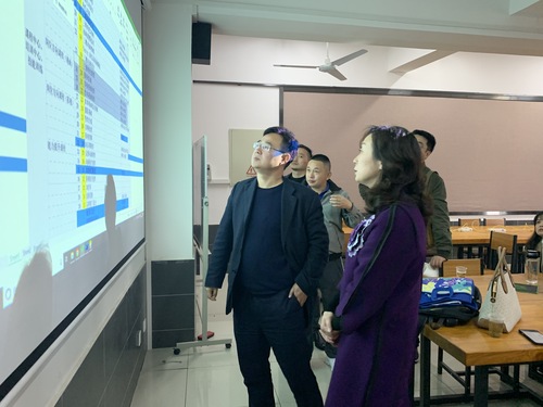 《影视动画》国家专业教学资源库项目建设交流会在我院顺利召开IMG_5854 《影视动画》国家专业教学资源库项目建设交流会在我院顺利召开IMG_5854